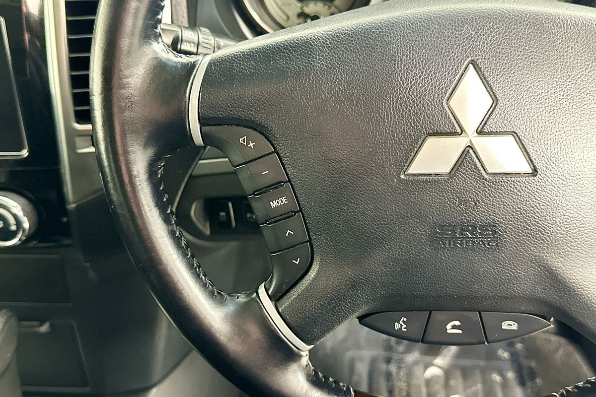 2019 Mitsubishi PAJERO EXCEED LWB (4x4) 7 SEAT NX MY19
