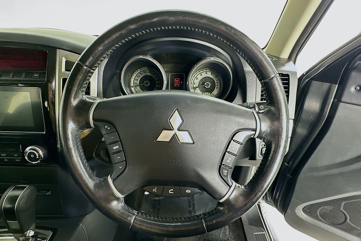 2019 Mitsubishi PAJERO GLX NX