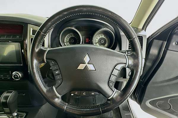 2019 Mitsubishi PAJERO GLX NX