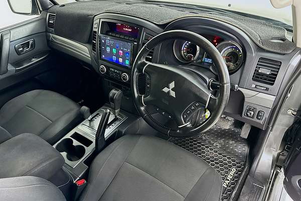 2011 Mitsubishi PAJERO GLS LWB (4x4) NT MY11