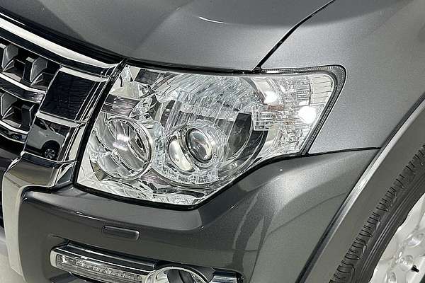 2019 Mitsubishi PAJERO GLX NX