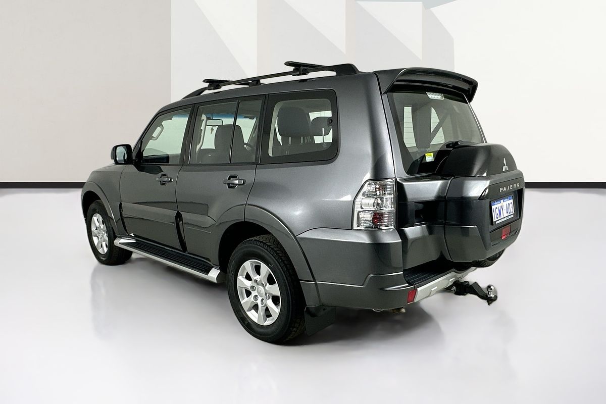 2019 Mitsubishi PAJERO GLX NX