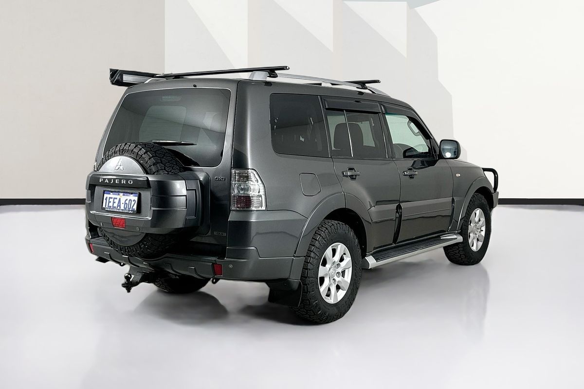 2011 Mitsubishi PAJERO GLS LWB (4x4) NT MY11