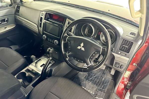 2015 Mitsubishi PAJERO GLX LWB (4x4) NX MY15