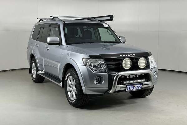 2010 Mitsubishi PAJERO GLX LWB (4x4) NT MY10