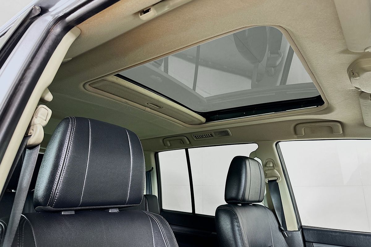 2014 Mitsubishi PAJERO EXCEED LWB (4x4) NX MY15