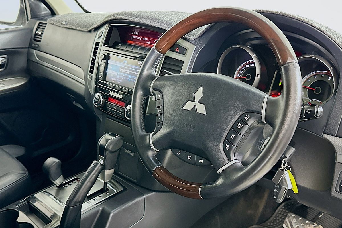 2014 Mitsubishi PAJERO EXCEED LWB (4x4) NX MY15
