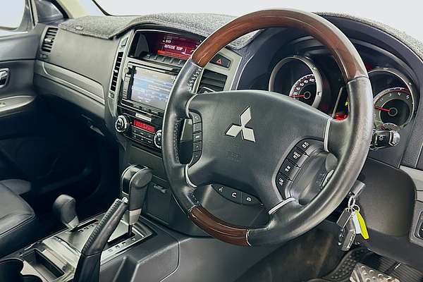 2014 Mitsubishi PAJERO EXCEED LWB (4x4) NX MY15