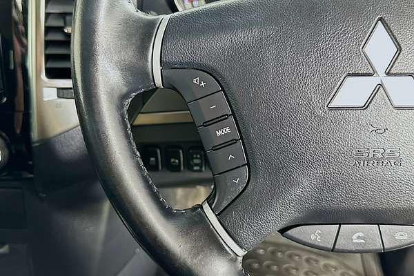 2014 Mitsubishi PAJERO EXCEED LWB (4x4) NX MY15