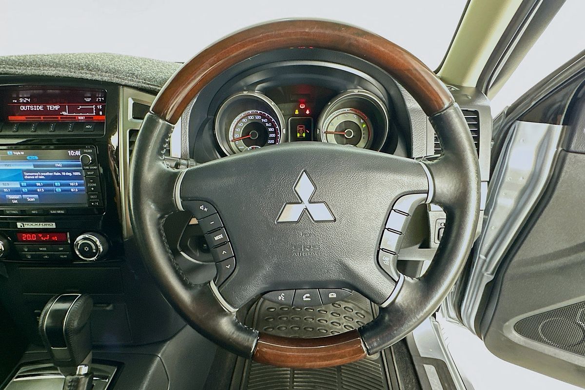 2014 Mitsubishi PAJERO EXCEED LWB (4x4) NX MY15