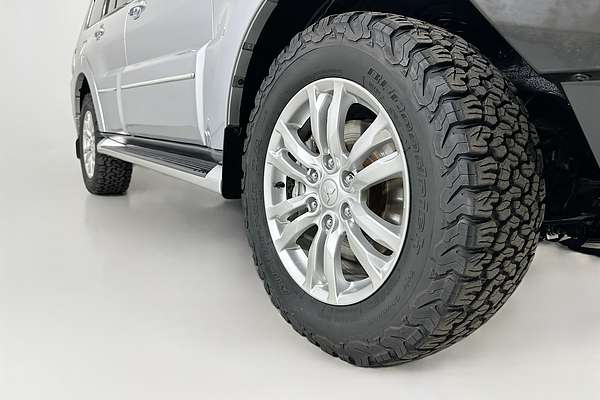 2014 Mitsubishi PAJERO EXCEED LWB (4x4) NX MY15