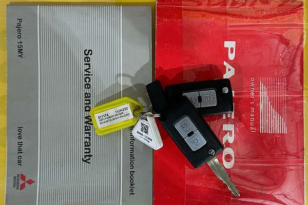 2014 Mitsubishi PAJERO EXCEED LWB (4x4) NX MY15