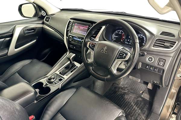 2018 Mitsubishi PAJERO SPORT EXCEED (4x4) 7 SEAT MY18