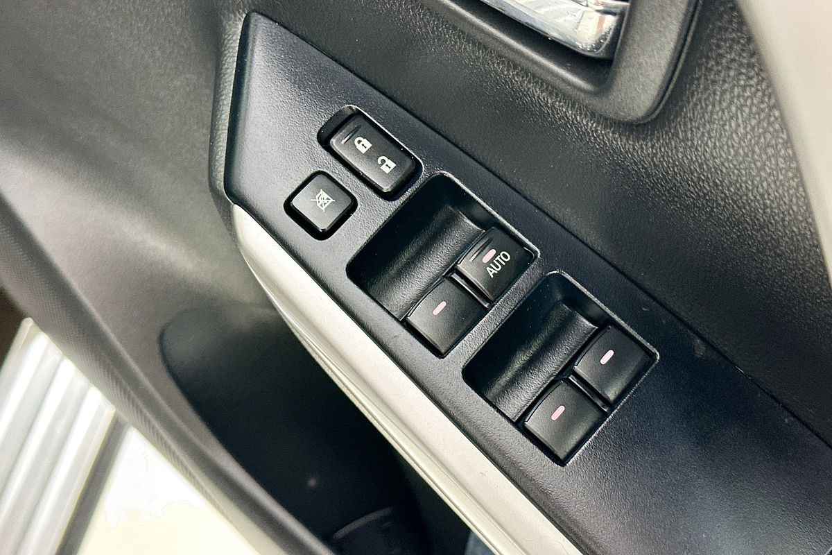 2018 Mitsubishi PAJERO SPORT EXCEED (4x4) 7 SEAT MY18