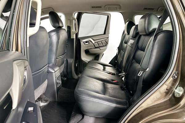 2018 Mitsubishi PAJERO SPORT EXCEED (4x4) 7 SEAT MY18