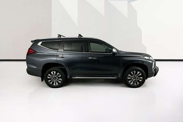 2022 Mitsubishi PAJERO SPORT EXCEED (4WD) 7 SEAT QF MY22