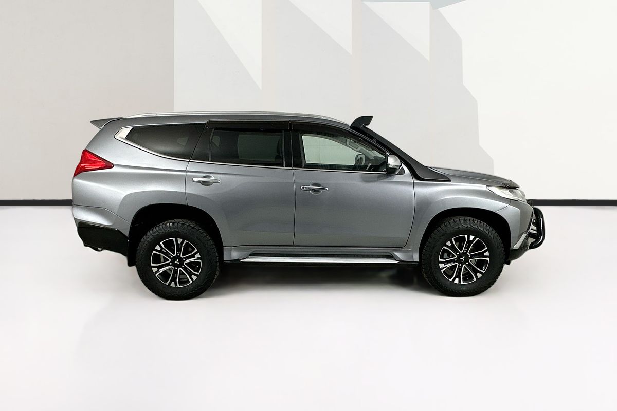 2016 Mitsubishi PAJERO SPORT GLS (4x4) QE