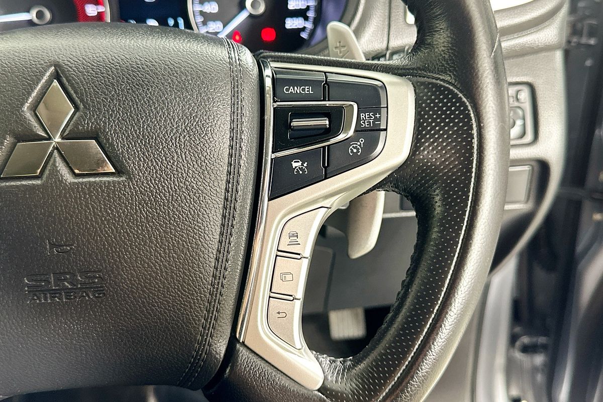 2017 Mitsubishi PAJERO SPORT EXCEED (4x4) 7 SEAT MY17