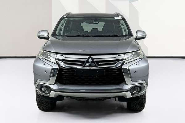 2016 Mitsubishi PAJERO SPORT EXCEED (4x4) QE