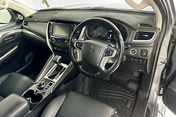 2018 Mitsubishi PAJERO SPORT EXCEED (4x4) 7 SEAT MY18