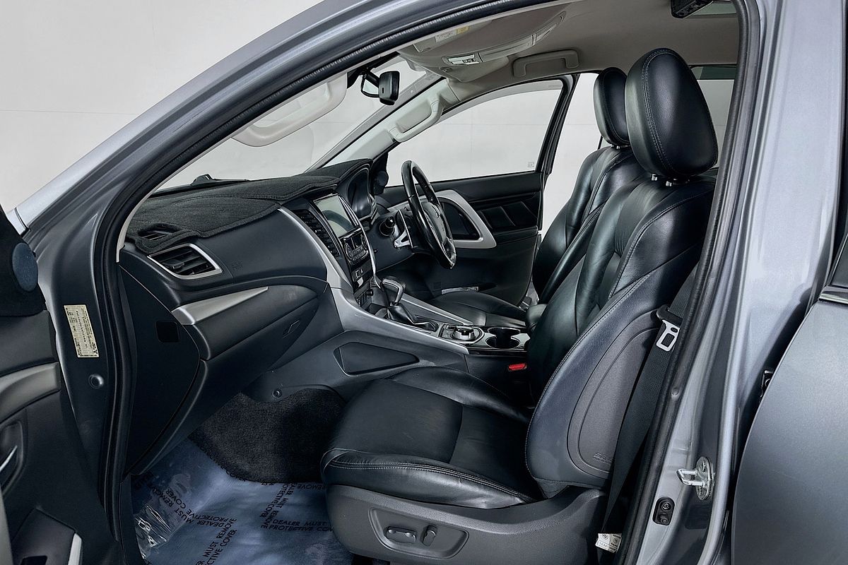 2016 Mitsubishi PAJERO SPORT GLS (4x4) QE