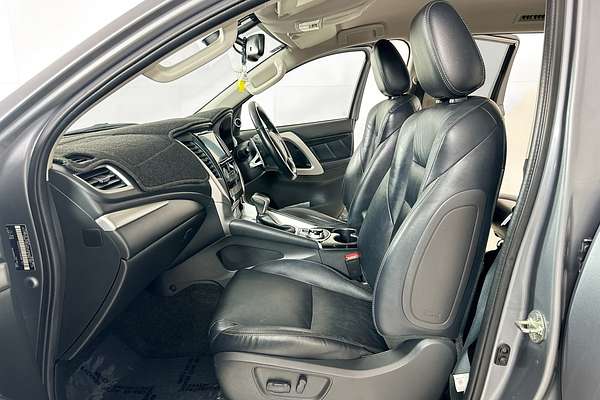 2018 Mitsubishi PAJERO SPORT EXCEED (4x4) 7 SEAT MY18