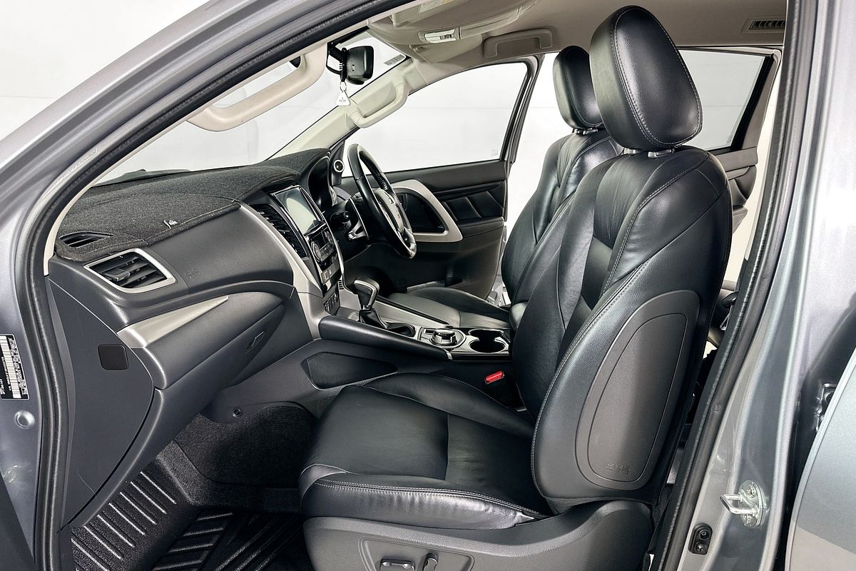 2018 Mitsubishi PAJERO SPORT EXCEED (4x4) 7 SEAT MY18