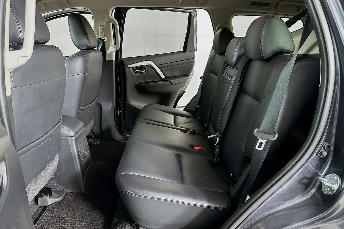 2022 Mitsubishi PAJERO SPORT EXCEED (4WD) 7 SEAT QF MY22