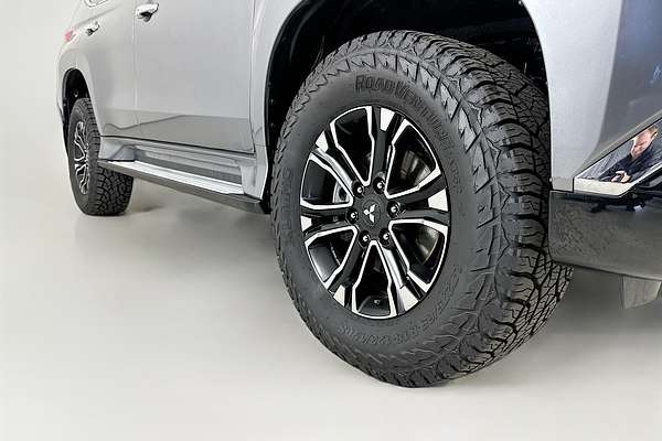 2016 Mitsubishi PAJERO SPORT GLS (4x4) QE