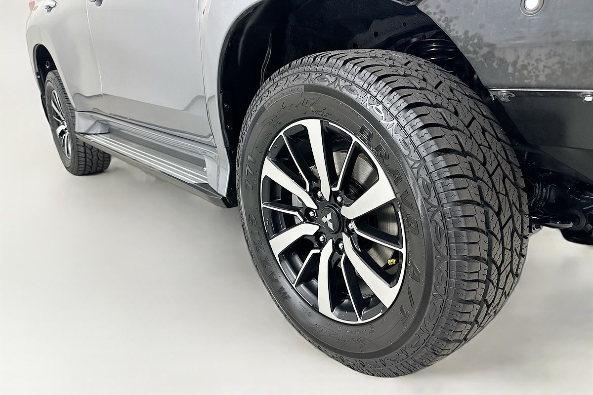 2018 Mitsubishi PAJERO SPORT EXCEED (4x4) 7 SEAT MY18