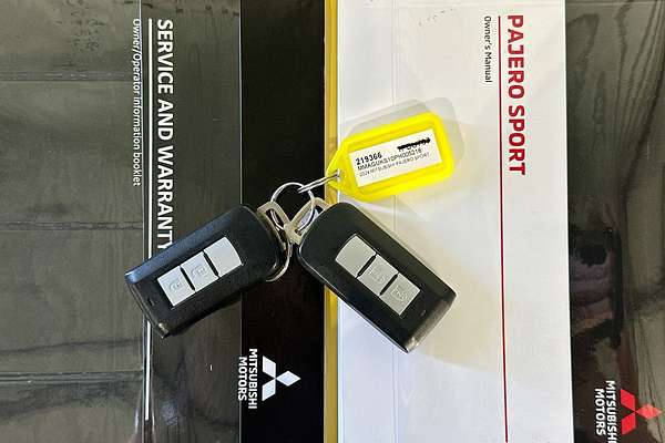 2024 Mitsubishi PAJERO SPORT GLX (4WD) 5 SEAT QF MY23