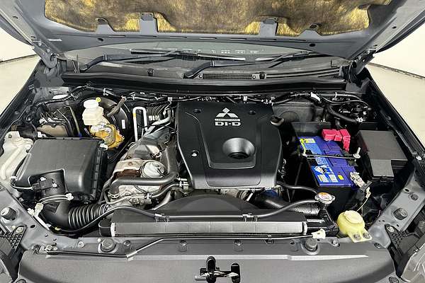 2018 Mitsubishi PAJERO SPORT EXCEED (4x4) 7 SEAT MY18