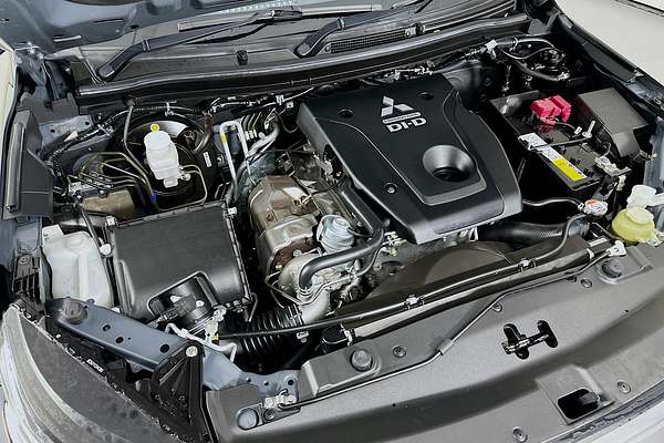 2022 Mitsubishi PAJERO SPORT EXCEED (4WD) 7 SEAT QF MY22