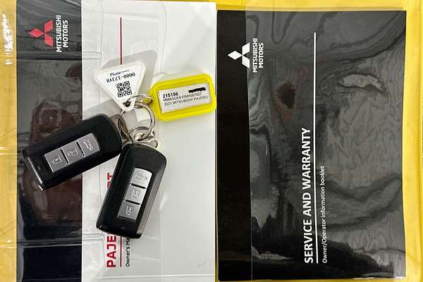 2021 Mitsubishi PAJERO SPORT GLS (4x4) 7 SEAT QF MY21