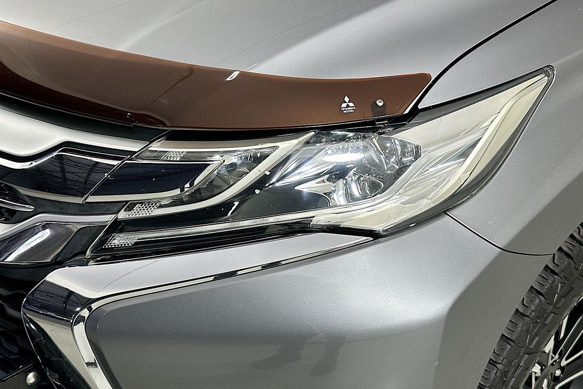 2016 Mitsubishi PAJERO SPORT GLS (4x4) QE