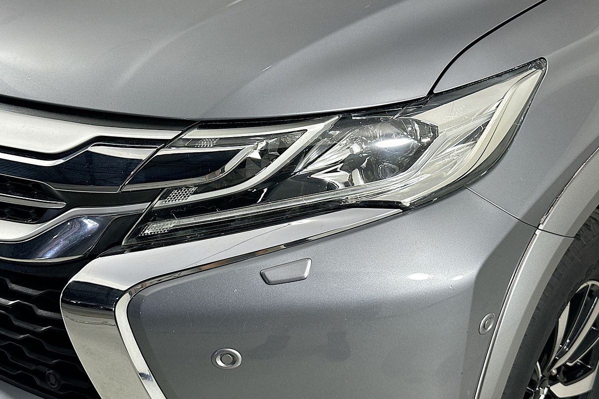 2017 Mitsubishi PAJERO SPORT EXCEED (4x4) 7 SEAT MY17