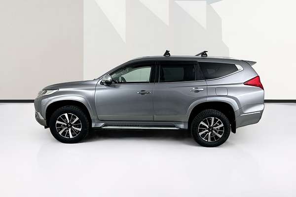 2017 Mitsubishi PAJERO SPORT EXCEED (4x4) 7 SEAT MY17