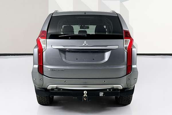 2016 Mitsubishi PAJERO SPORT EXCEED (4x4) QE