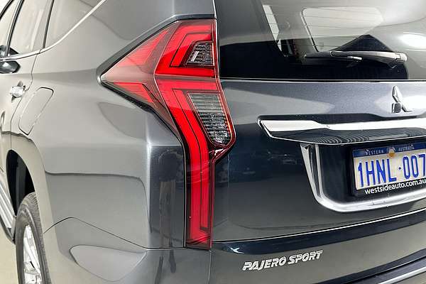 2022 Mitsubishi PAJERO SPORT GLX (2WD) 5 SEAT QF MY22