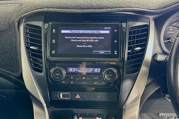 2017 Mitsubishi Pajero Sport GLS QE
