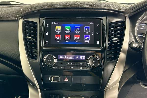 2017 Mitsubishi PAJERO SPORT EXCEED (4x4) 7 SEAT MY16
