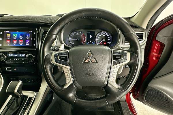 2017 Mitsubishi PAJERO SPORT EXCEED (4x4) 7 SEAT MY16
