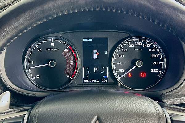 2017 Mitsubishi Pajero Sport GLS QE