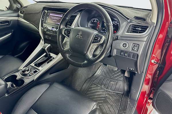 2017 Mitsubishi Pajero Sport GLS QE