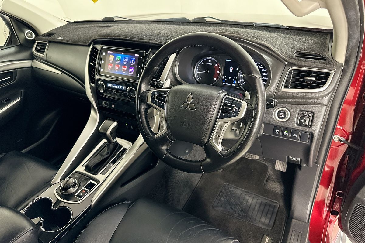 2017 Mitsubishi PAJERO SPORT EXCEED (4x4) 7 SEAT MY16