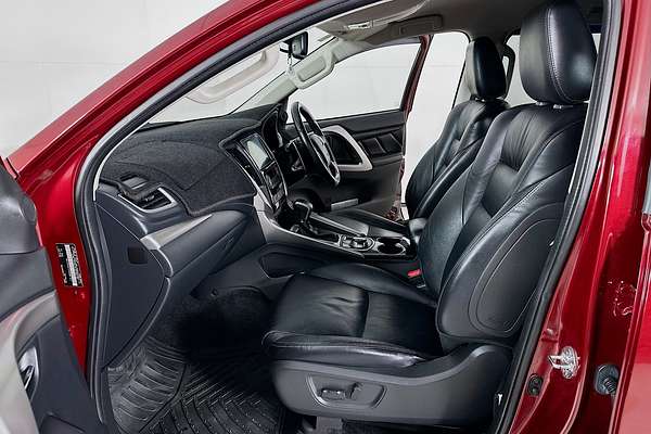 2017 Mitsubishi Pajero Sport GLS QE