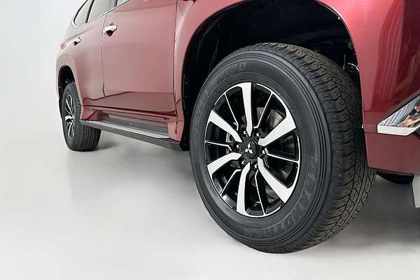 2017 Mitsubishi Pajero Sport GLS QE