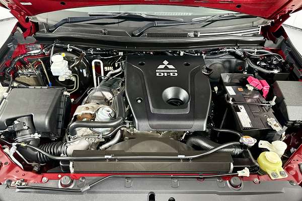 2017 Mitsubishi PAJERO SPORT EXCEED (4x4) 7 SEAT MY17