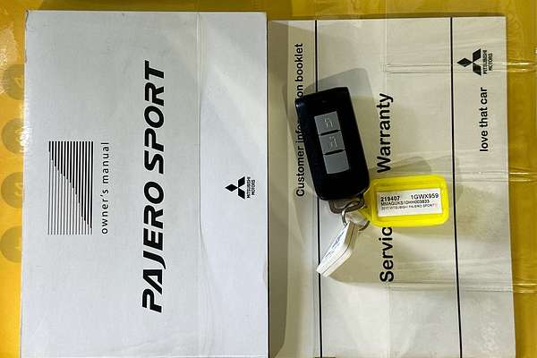 2017 Mitsubishi PAJERO SPORT EXCEED (4x4) 7 SEAT MY17