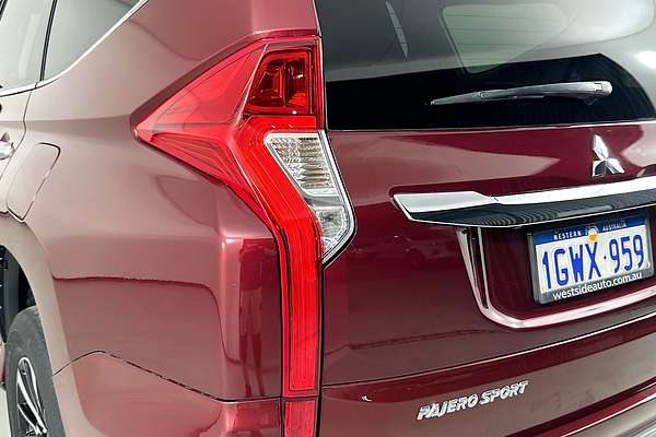 2017 Mitsubishi PAJERO SPORT EXCEED (4x4) 7 SEAT MY17